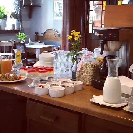 Gosciniec Pod Brzozami Inn