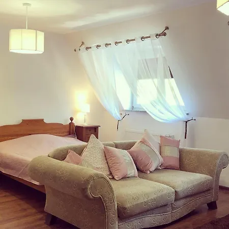 Gosciniec Pod Brzozami Inn