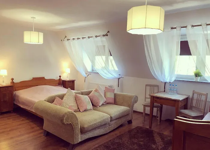 Gosciniec Pod Brzozami Inn 3*