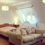 Gosciniec Pod Brzozami Мини-отель